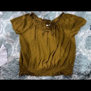 Mustard yellow/tobacco colored Madewell top